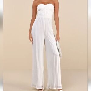 Lulus Certainly Charming White Pleated Wide Leg Strapless Jumpsuit NEW Womens